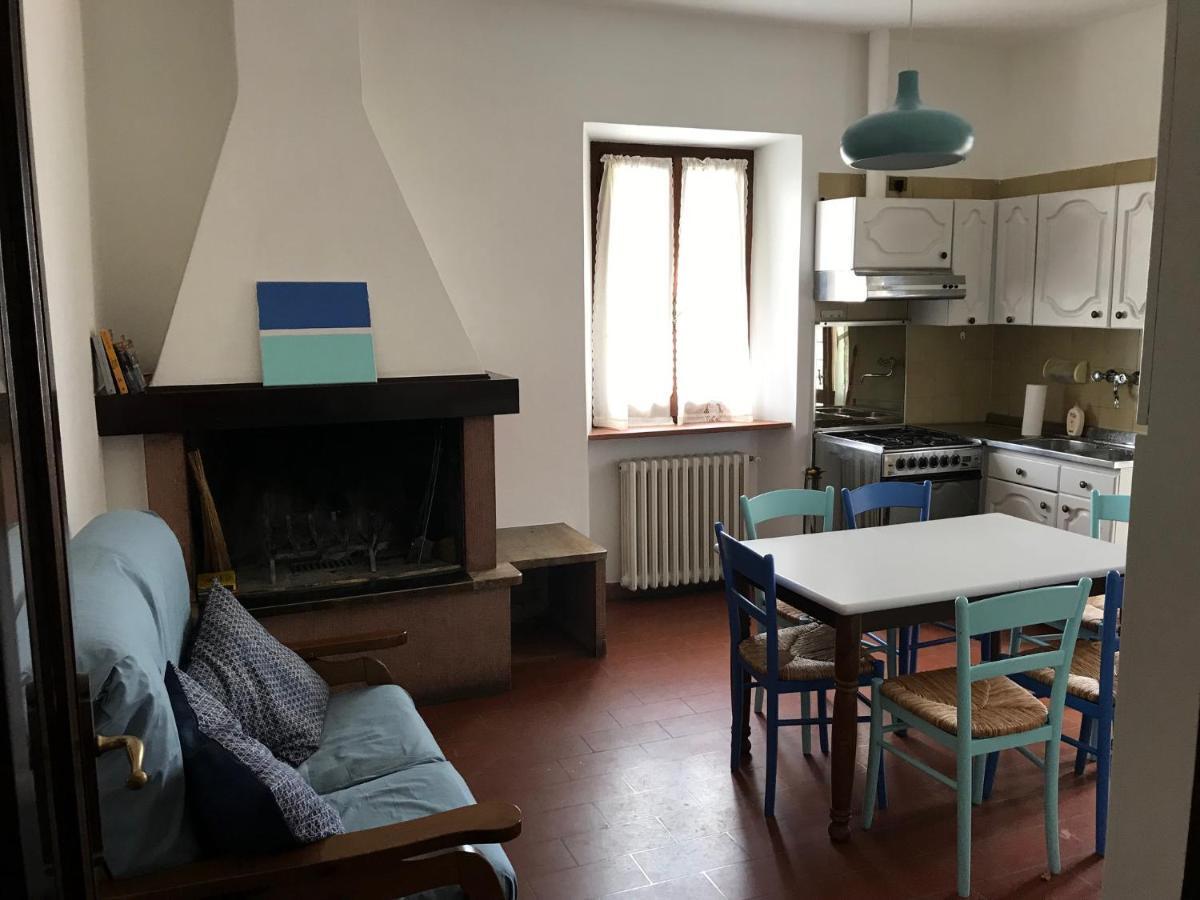 Hôtel La Casa Delle Sirene à Assise Extérieur photo